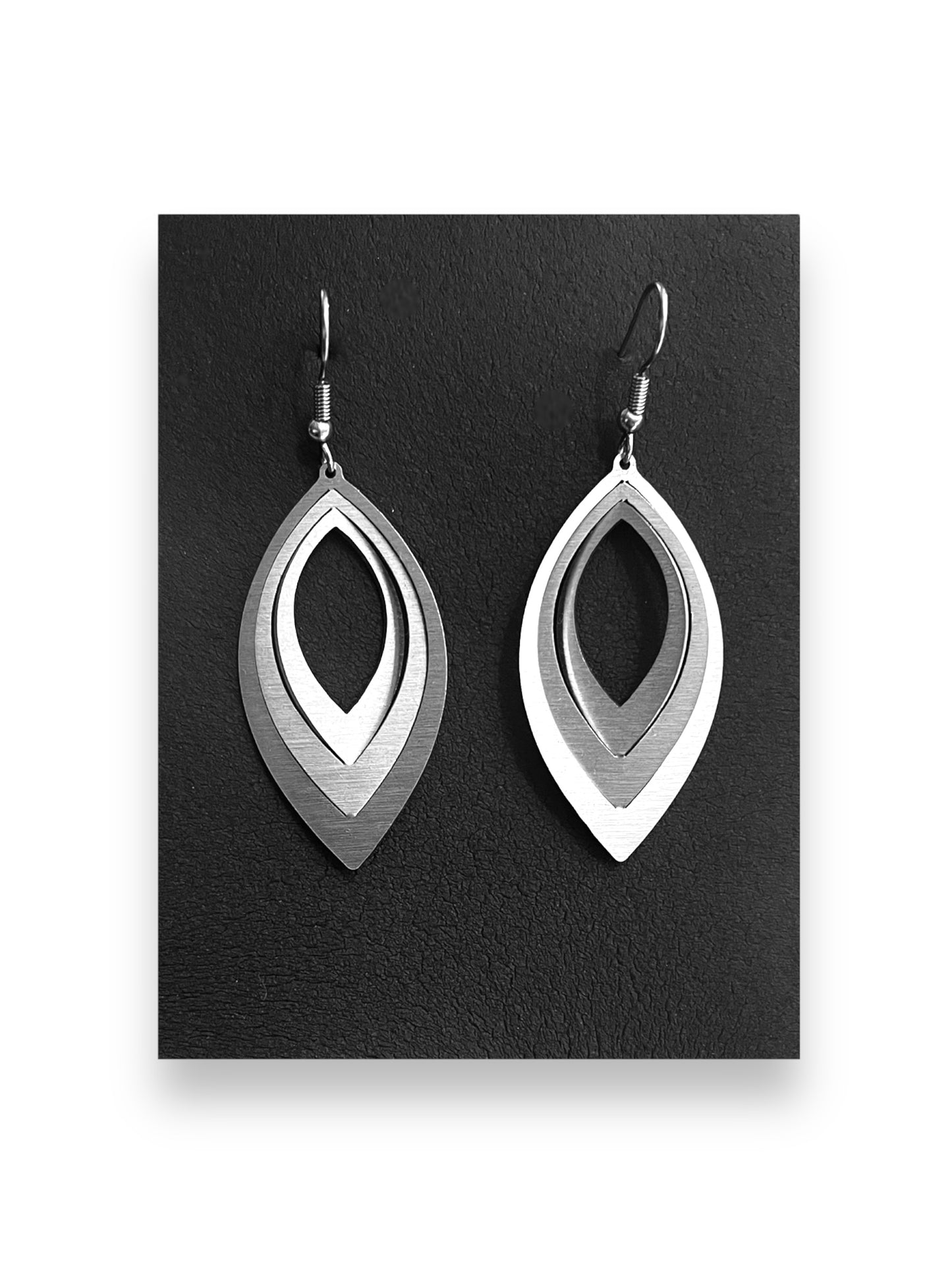 Elegant Leaf Earrings