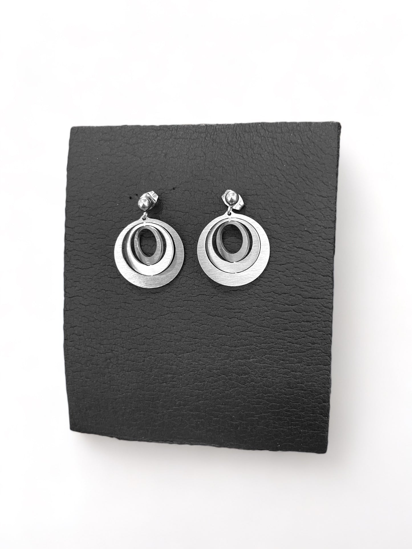 Elegant Circles mini earrings