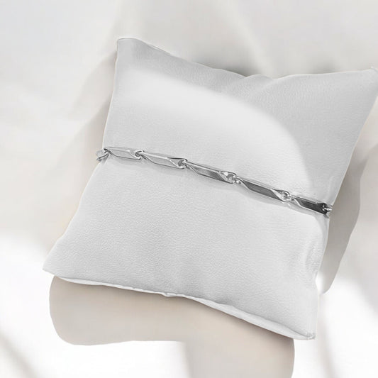 Bar chain bracelet