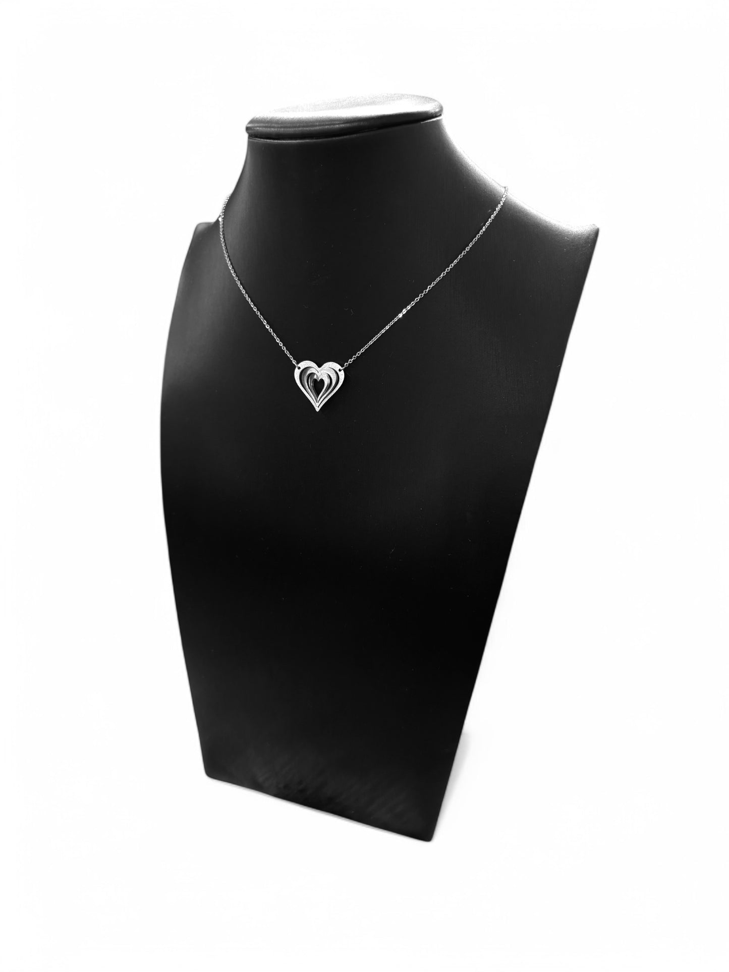 Illusion Love Heart mini chain necklace