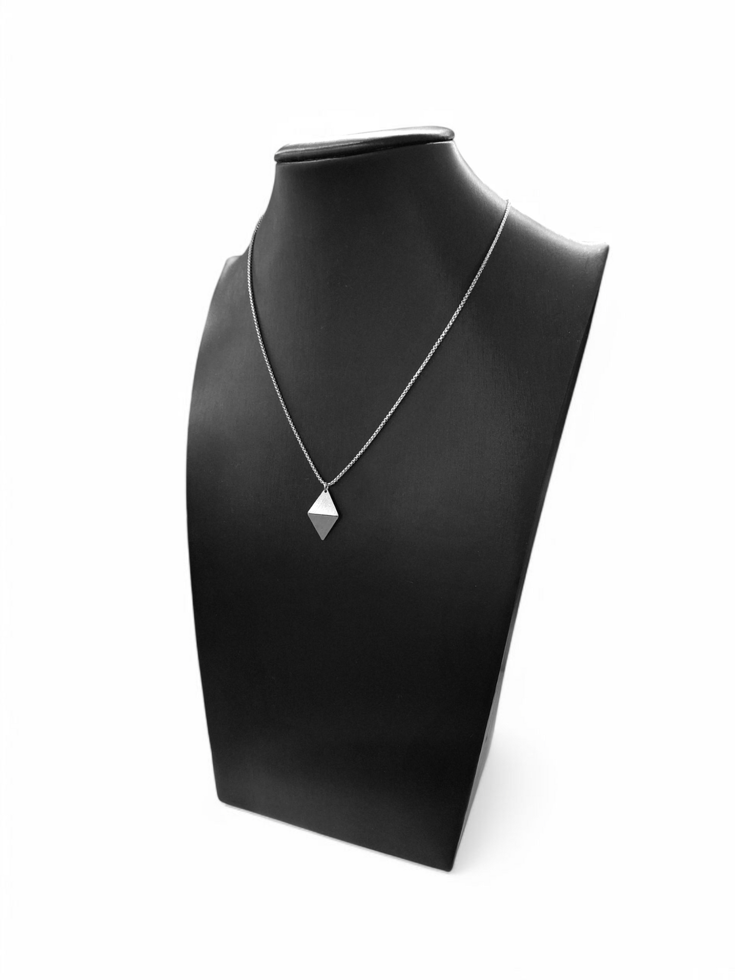 Split Rhombus Pendant