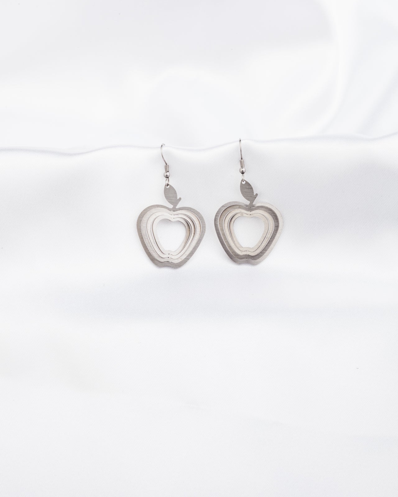 Illusion Apples mini earrings