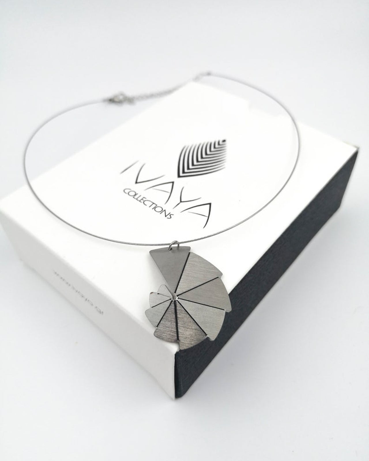 Origami Fibonacci steel wire necklace