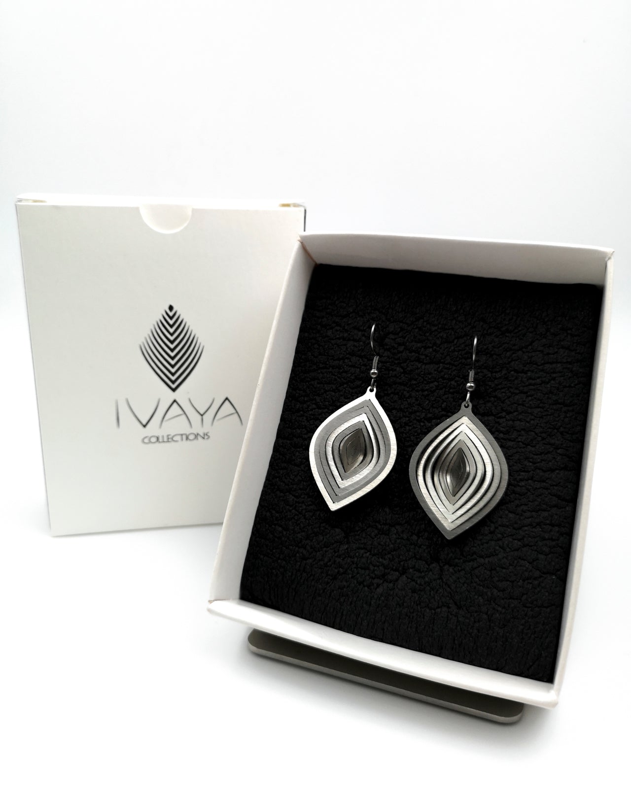 Illusion Leaf mini earrings