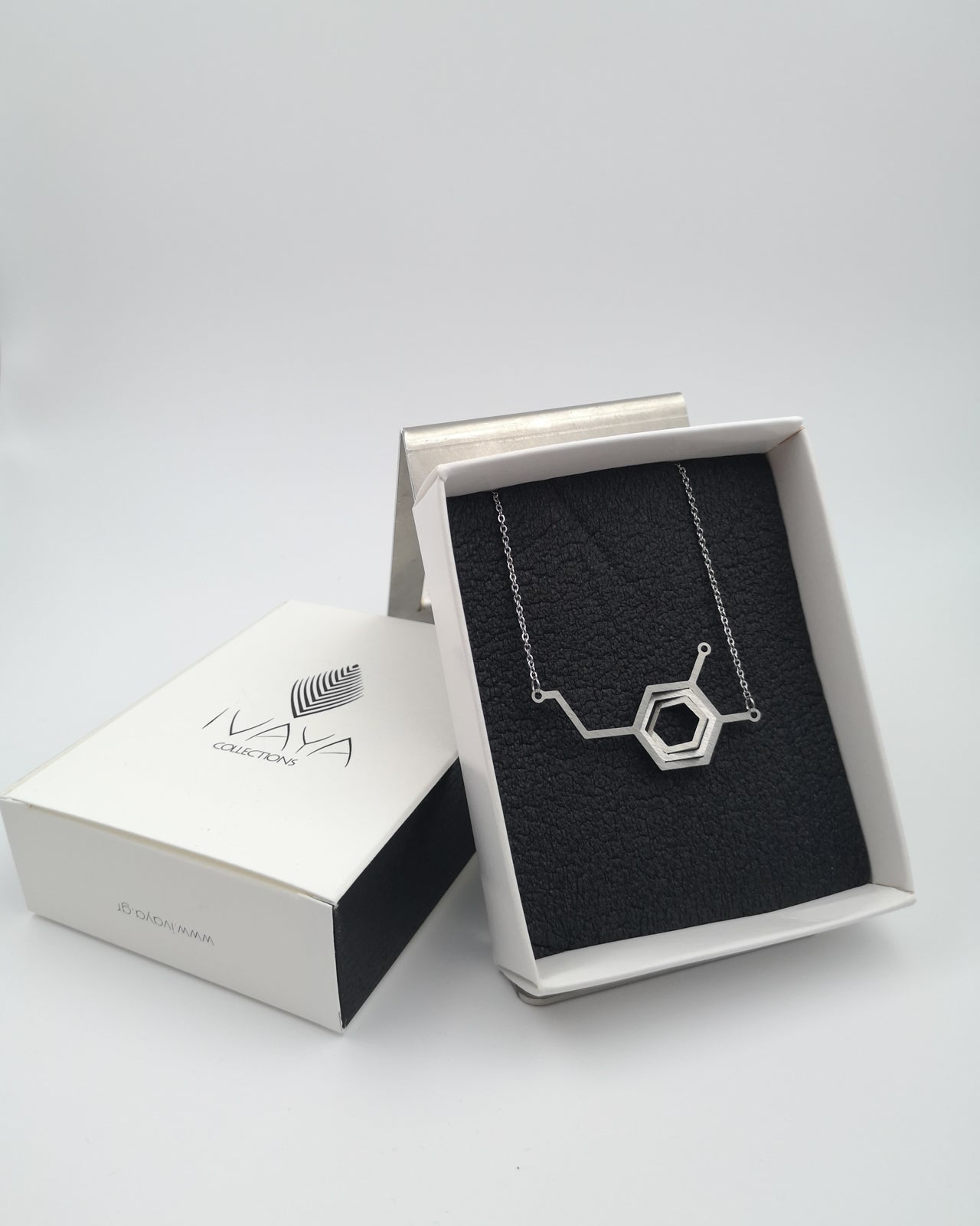 Dopamine Molecule Chain Necklace