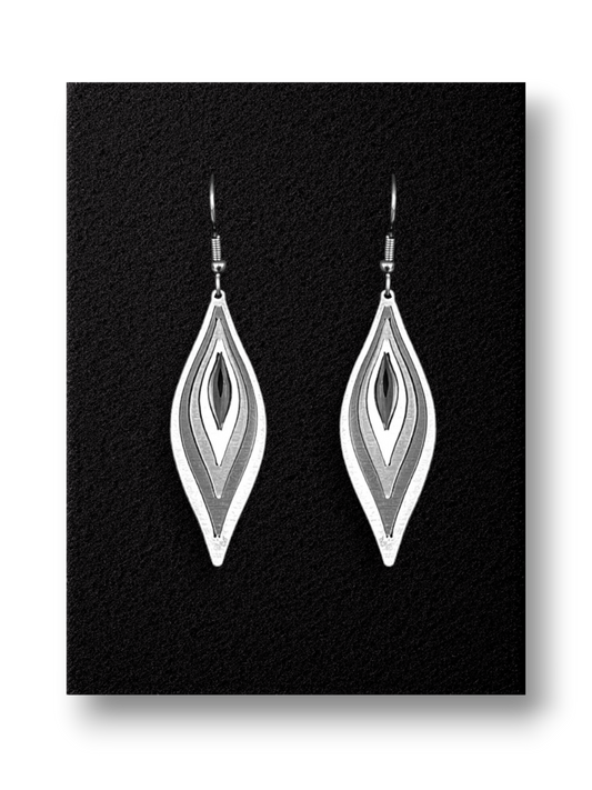 Illusion Candlelight mini earrings