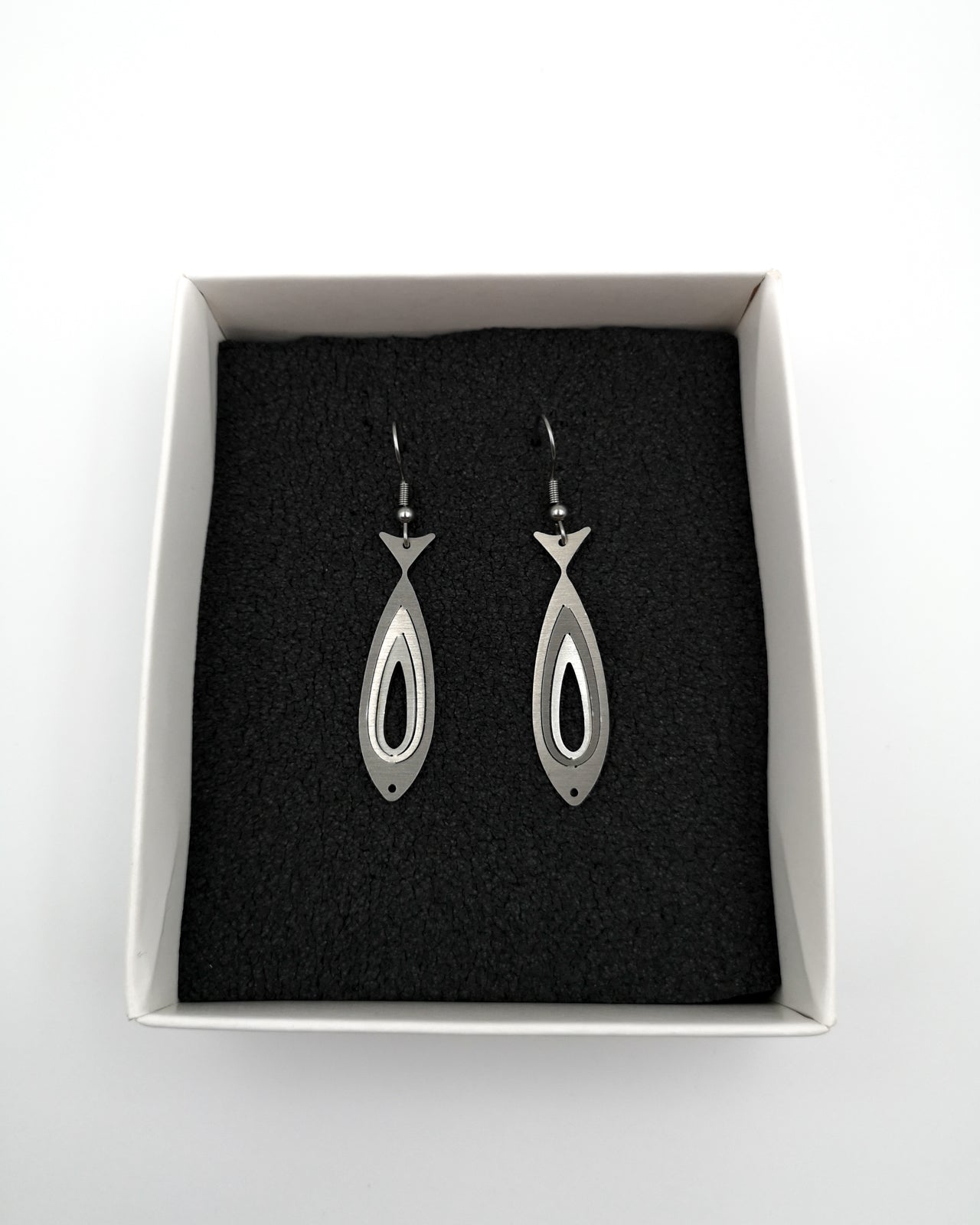 Illusion Fishes mini earrings