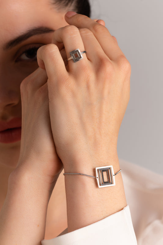 Illusion Square Chain Bracelet